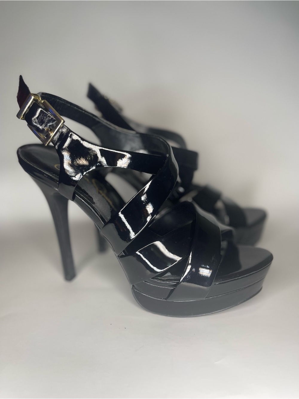 💅🏼Jessica Simpson Black Patent Strappy Platform Heels